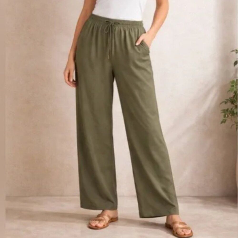 H&M Olive Green Flowy Drawstring Pants with Pockets! Size Medium, EUC!!